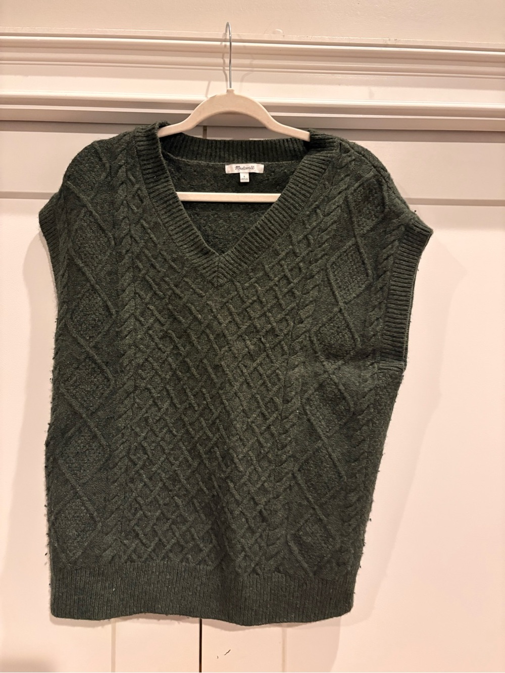 Madewell Olive Green Cable Knit V-Neck Sweater Vest